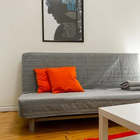 White Tower Luxury Apartment *